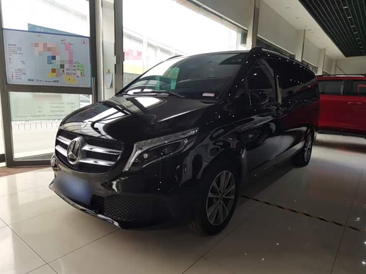 Фото 2 - Mercedes-Benz V-Class