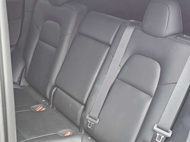 Фото 9 - Tesla Model Y