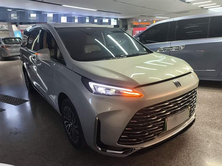 Фото 4 - Buick GL8 Hybrid