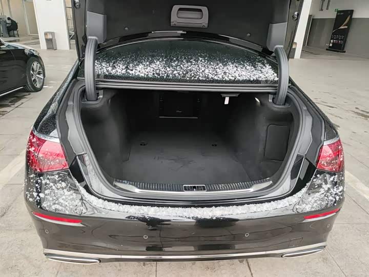 Фото 9 - Mercedes-Benz S-Class