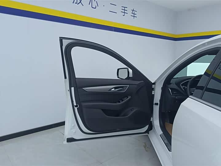 Фото 7 - Cadillac CT5