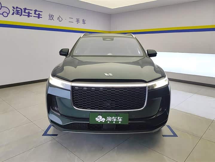 Фото 2 - LiXiang One