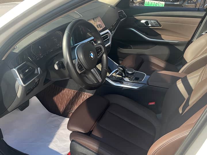 Фото 5 - BMW 3 Series