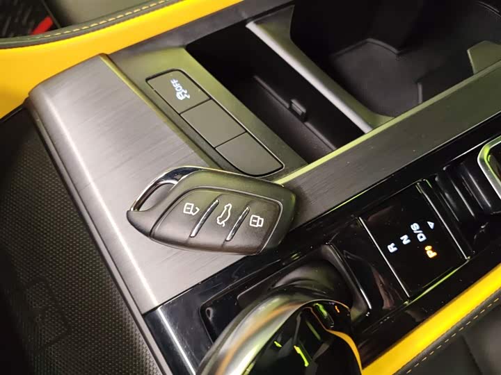 Фото 9 - MG Motor 6