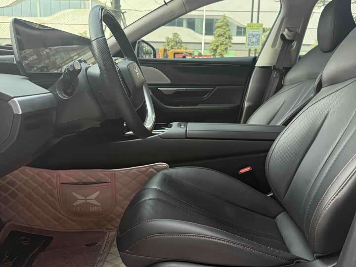 Фото 5 - XPeng P7