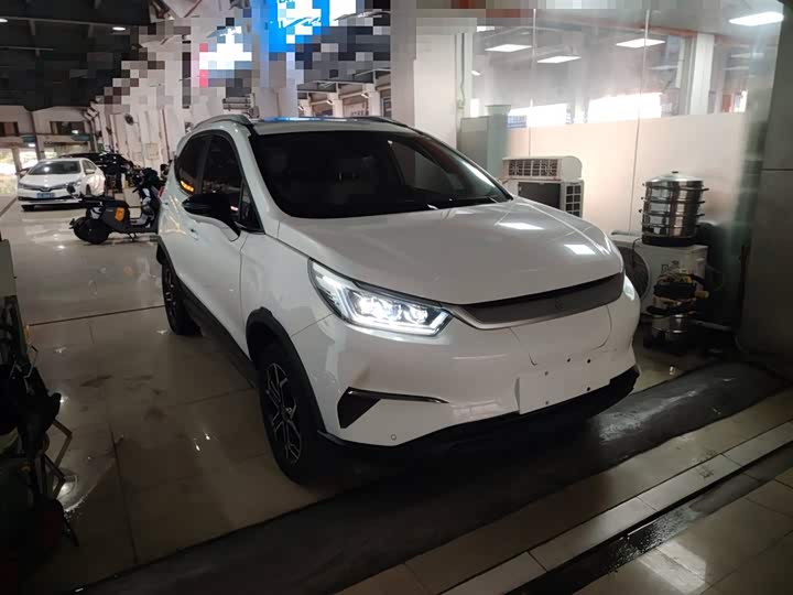 Фото 4 - BYD Yuan Pro