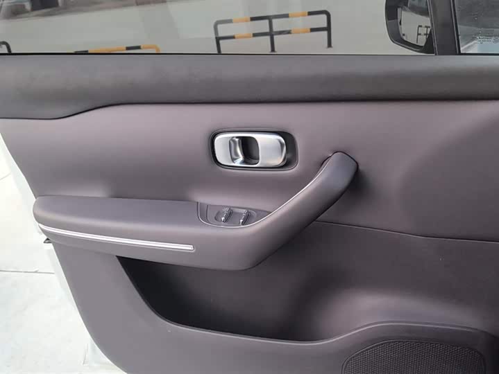 Фото 7 - Leapmotor C16