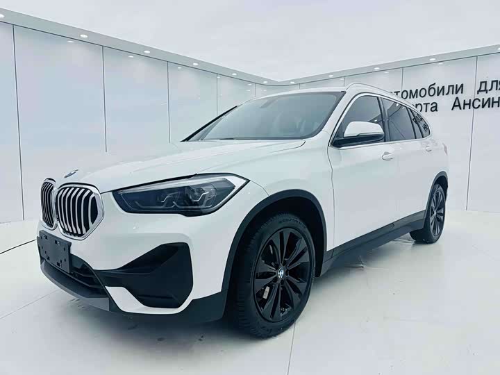 Фото 1 - BMW X1