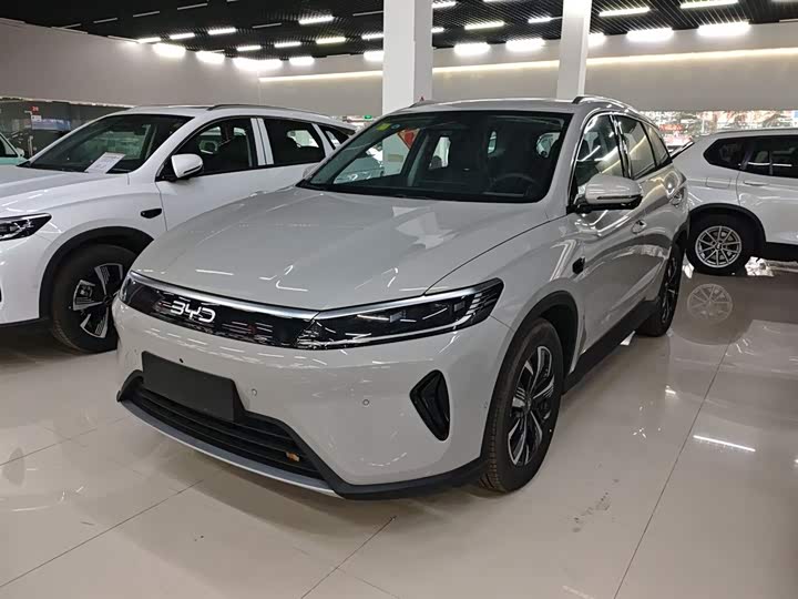 Фото 1 - BYD Sea Lion 05 DM-i Hybrid