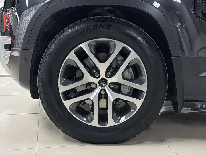 Фото 6 - Land Rover Defender