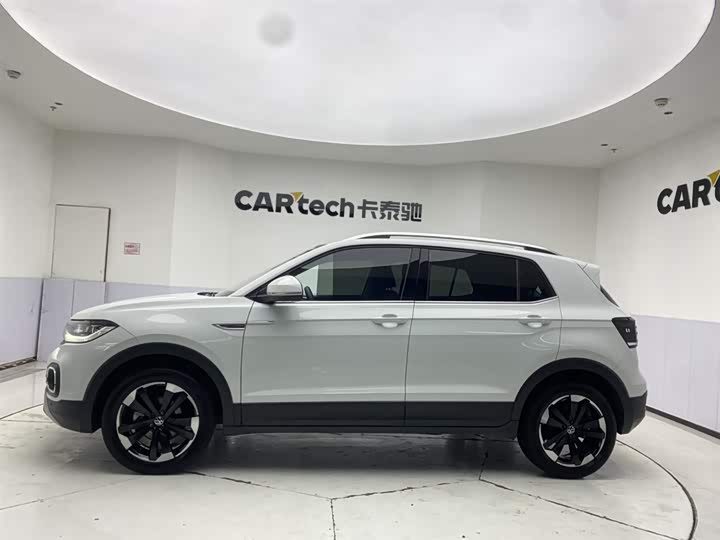 Фото 8 - Volkswagen Tacqua