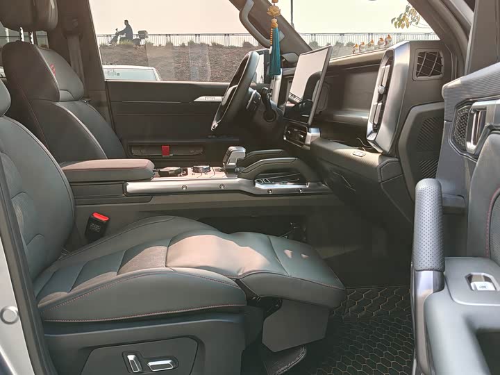 Фото 7 - Jetour T2