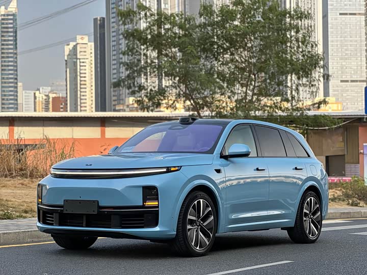 Фото 2 - LiXiang L7