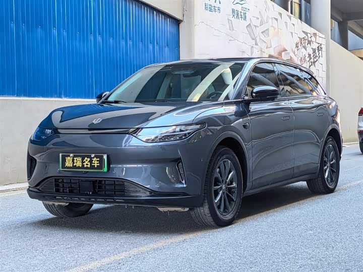 Фото 1 - Leapmotor C11