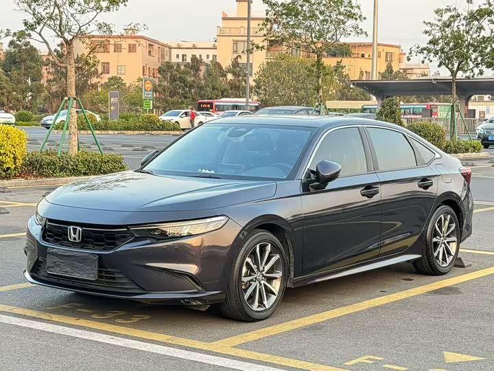 Фото 1 - Honda Integra