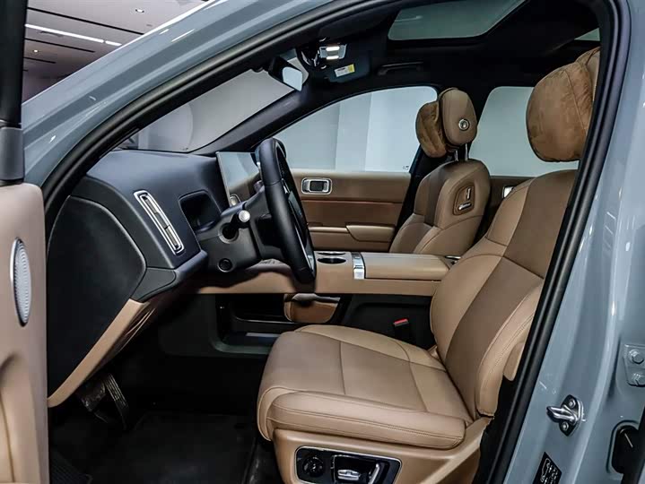 Фото 5 - LiXiang L8