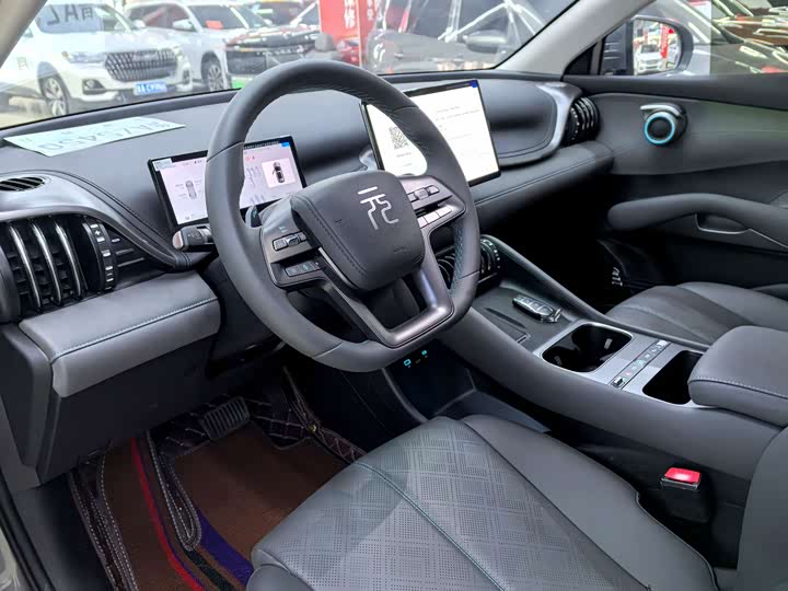 Фото 7 - BYD Yuan Plus