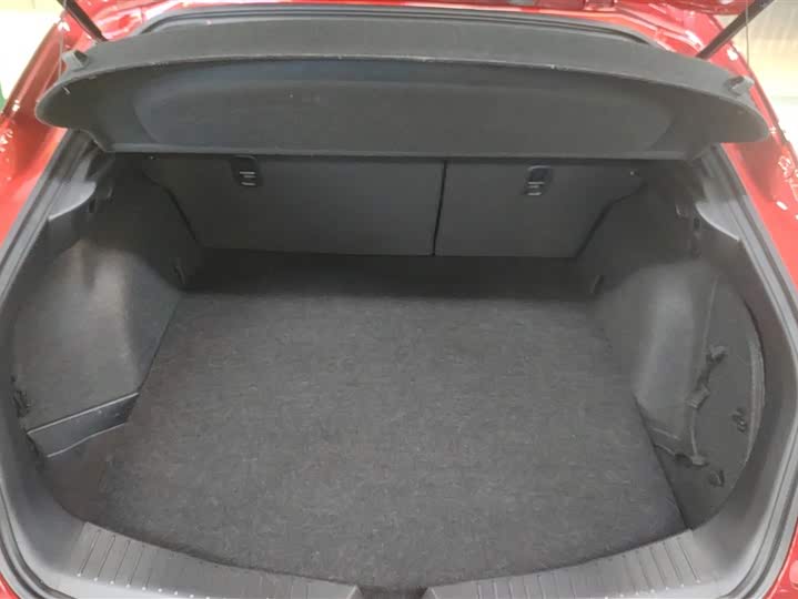 Фото 4 - Mazda CX-4