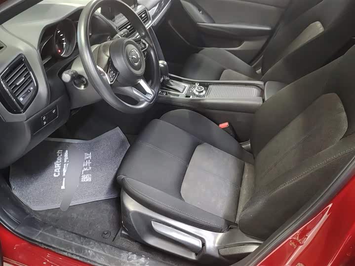 Фото 9 - Mazda CX-4