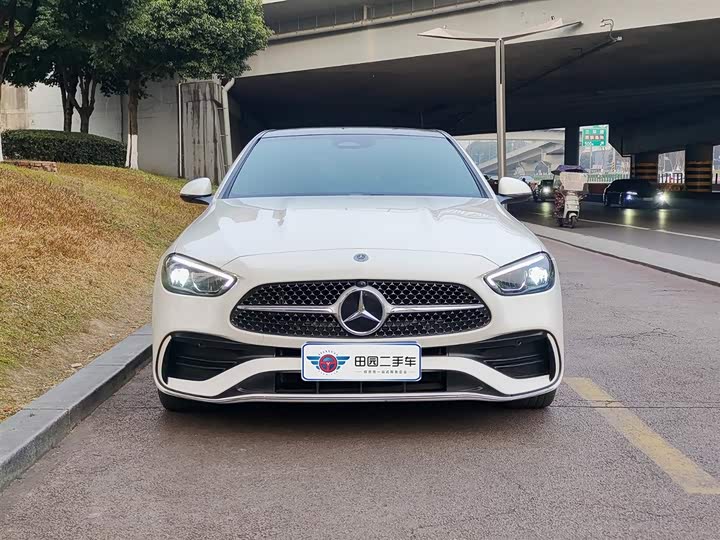 Фото 2 - Mercedes-Benz C-Class