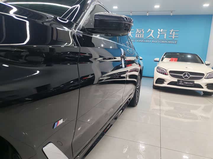 Фото 6 - BMW 5 Series