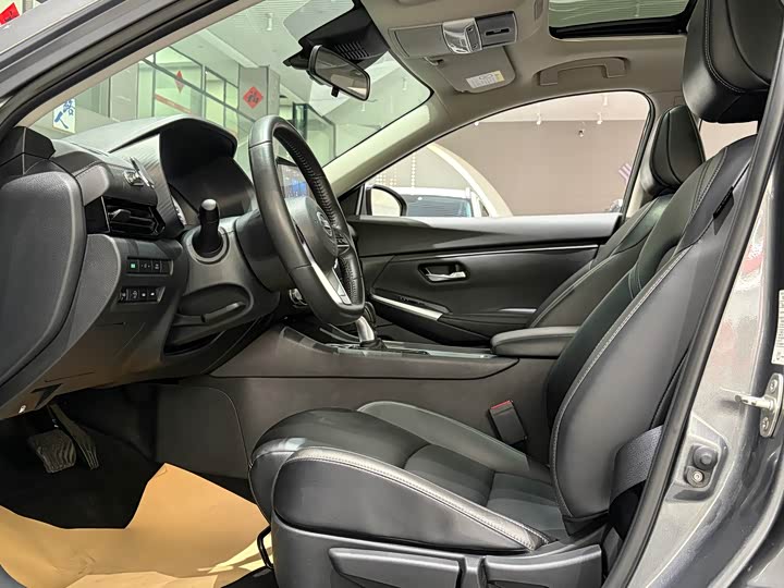 Фото 5 - Nissan Sylphy