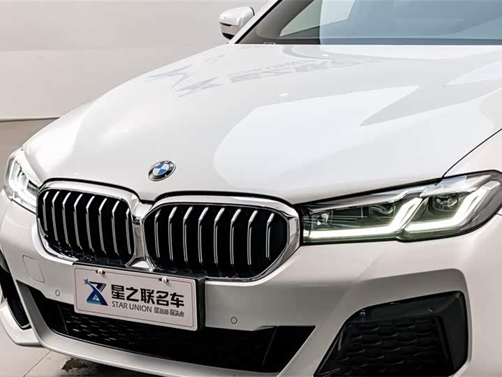 Фото 4 - BMW 5 Series