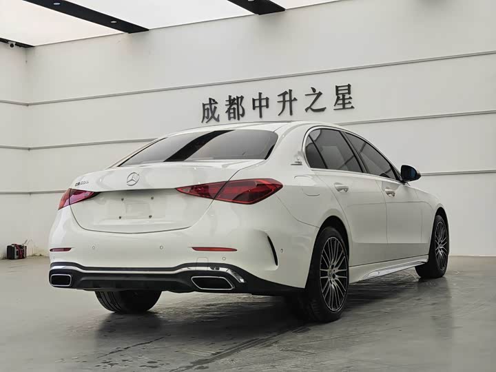 Фото 7 - Mercedes-Benz C-Class