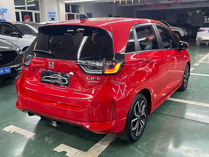 Фото 4 - Honda Life