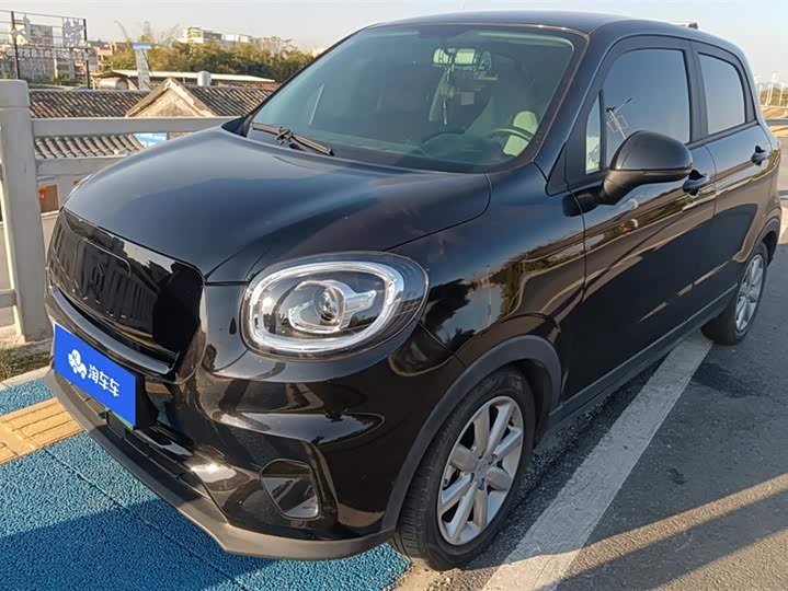 Фото 1 - Leapmotor T03