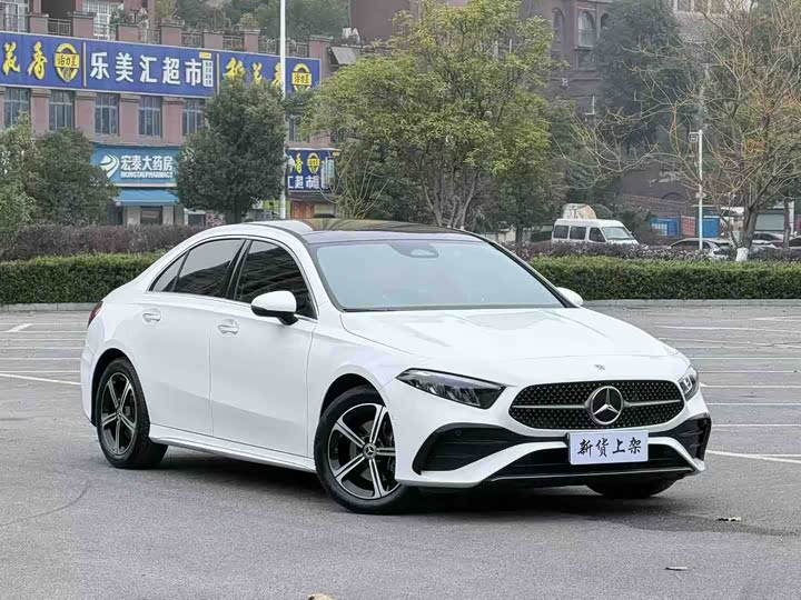 Фото 2 - Mercedes-Benz A-Class