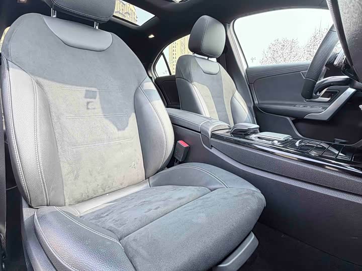 Фото 6 - Mercedes-Benz A-Class