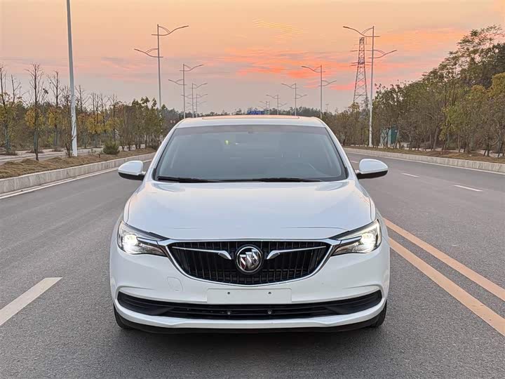 Фото 2 - Buick Excelle GT