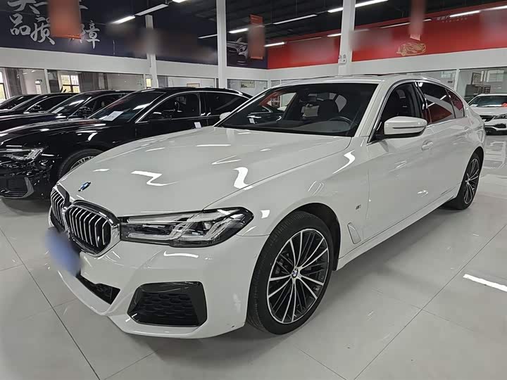 Фото 1 - BMW 5 Series