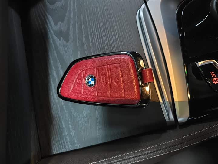 Фото 8 - BMW 5 Series