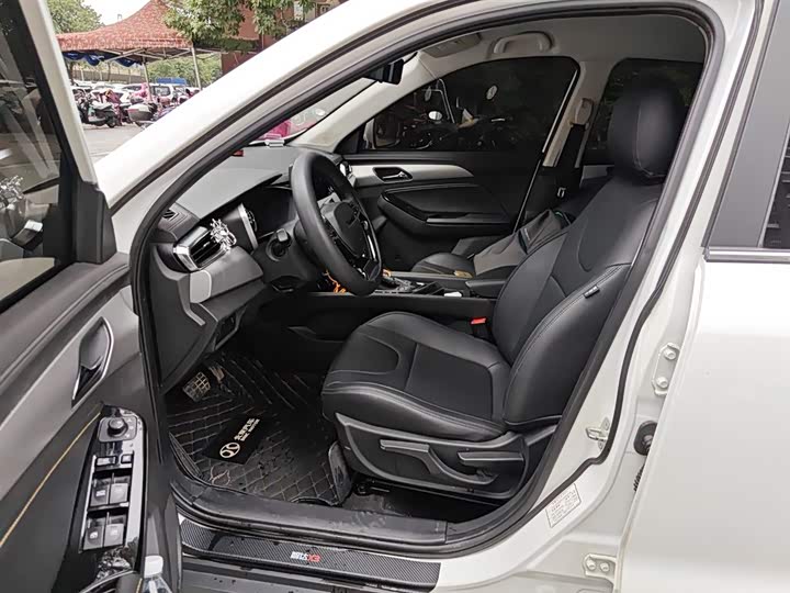 Фото 8 - Beijing X3