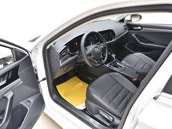 Фото 9 - Volkswagen Sagitar L