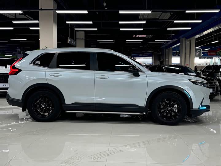 Фото 8 - Honda CR-V Hybrid