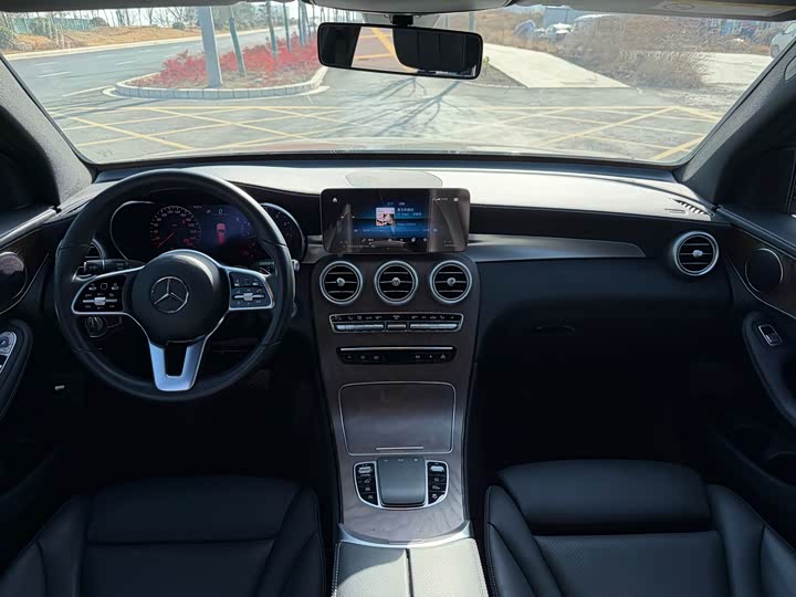 Фото 5 - Mercedes-Benz GLC-Class