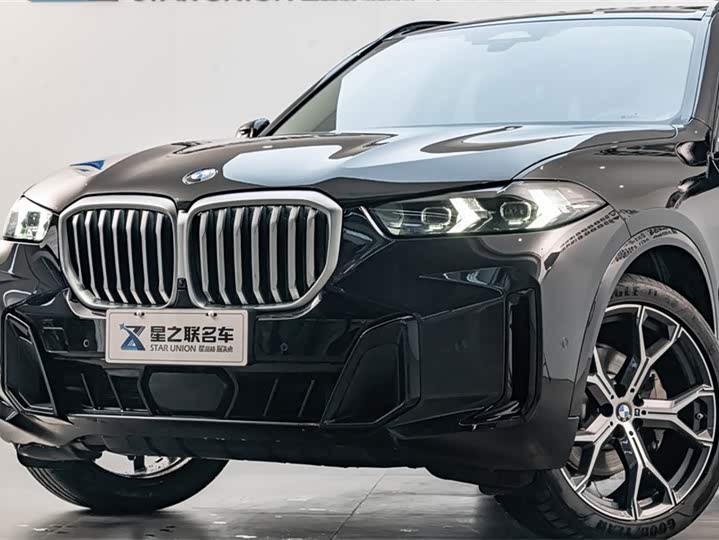 Фото 2 - BMW X5