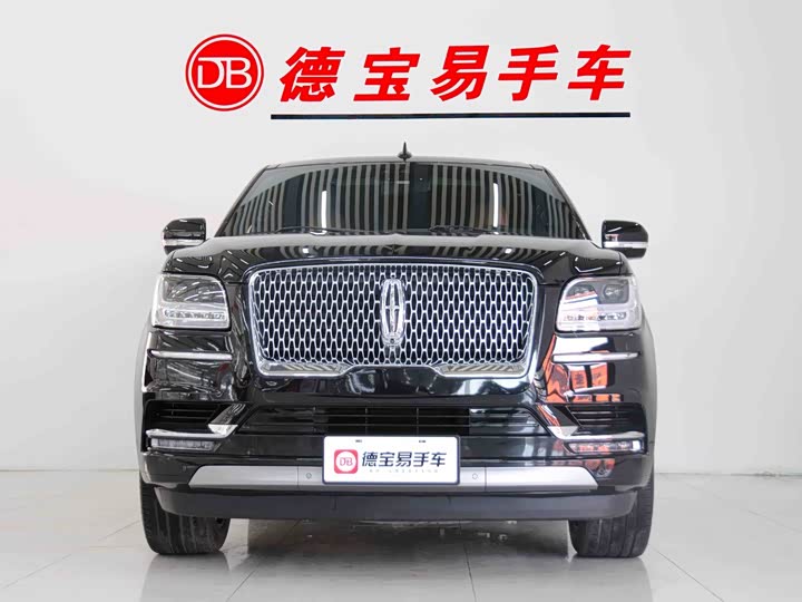 Фото 5 - Lincoln Navigator