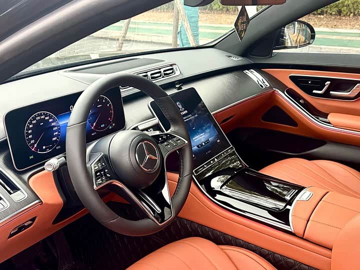 Фото 3 - Mercedes-Benz S-Class