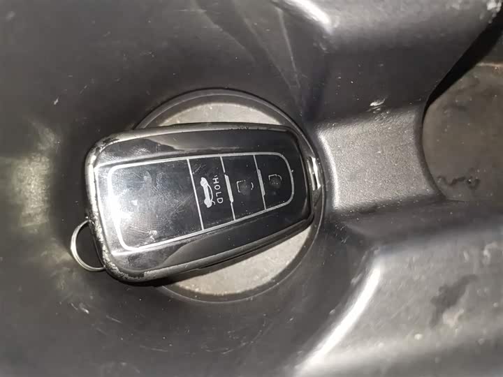 Фото 9 - Toyota Corolla