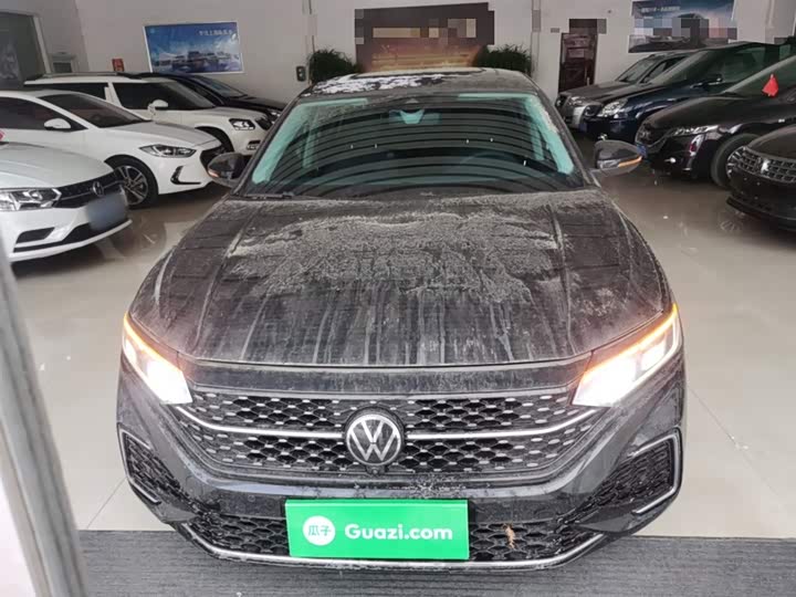 Фото 3 - Volkswagen Passat