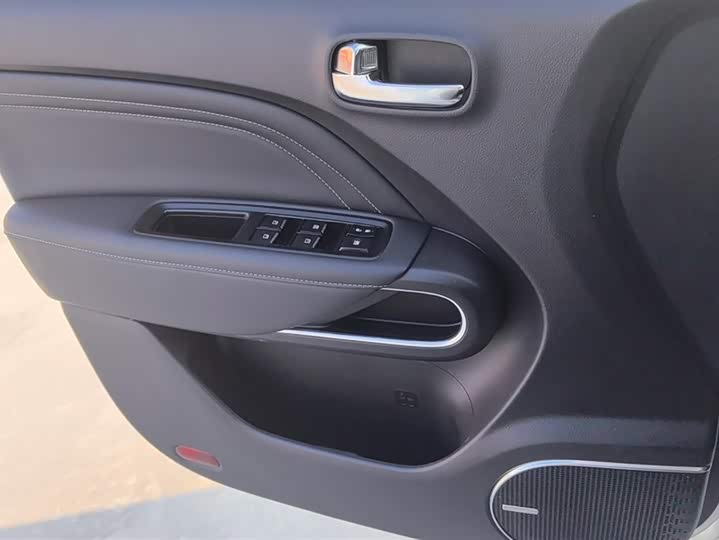 Фото 7 - GAC Trumpchi GS3