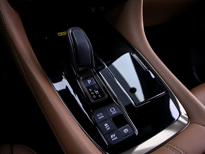 Фото 9 - Toyota Vellfire