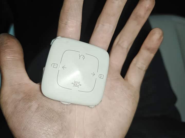 Фото 9 - Zeekr X