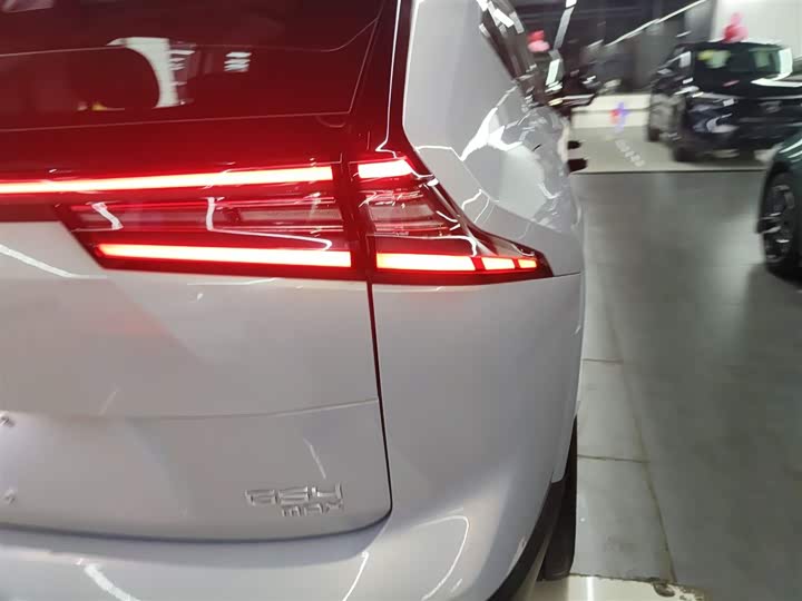 Фото 8 - GAC Trumpchi GS4