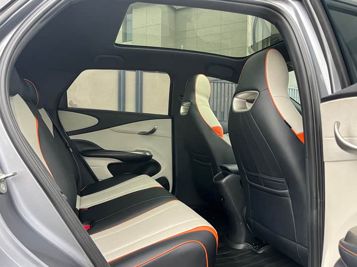 Фото 9 - BYD Dolphin