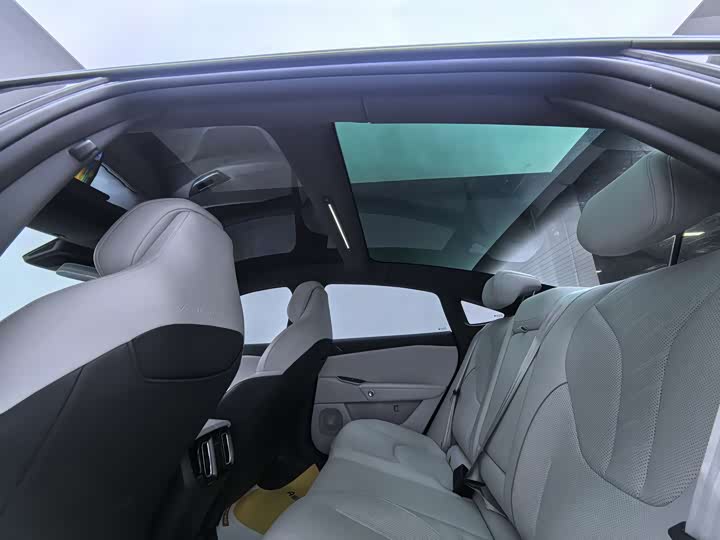 Фото 8 - BAIC Arcfox Alpha S5